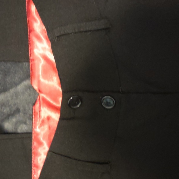 3/15 ๐ฆ Black and red slacks - Picture 2 of 8